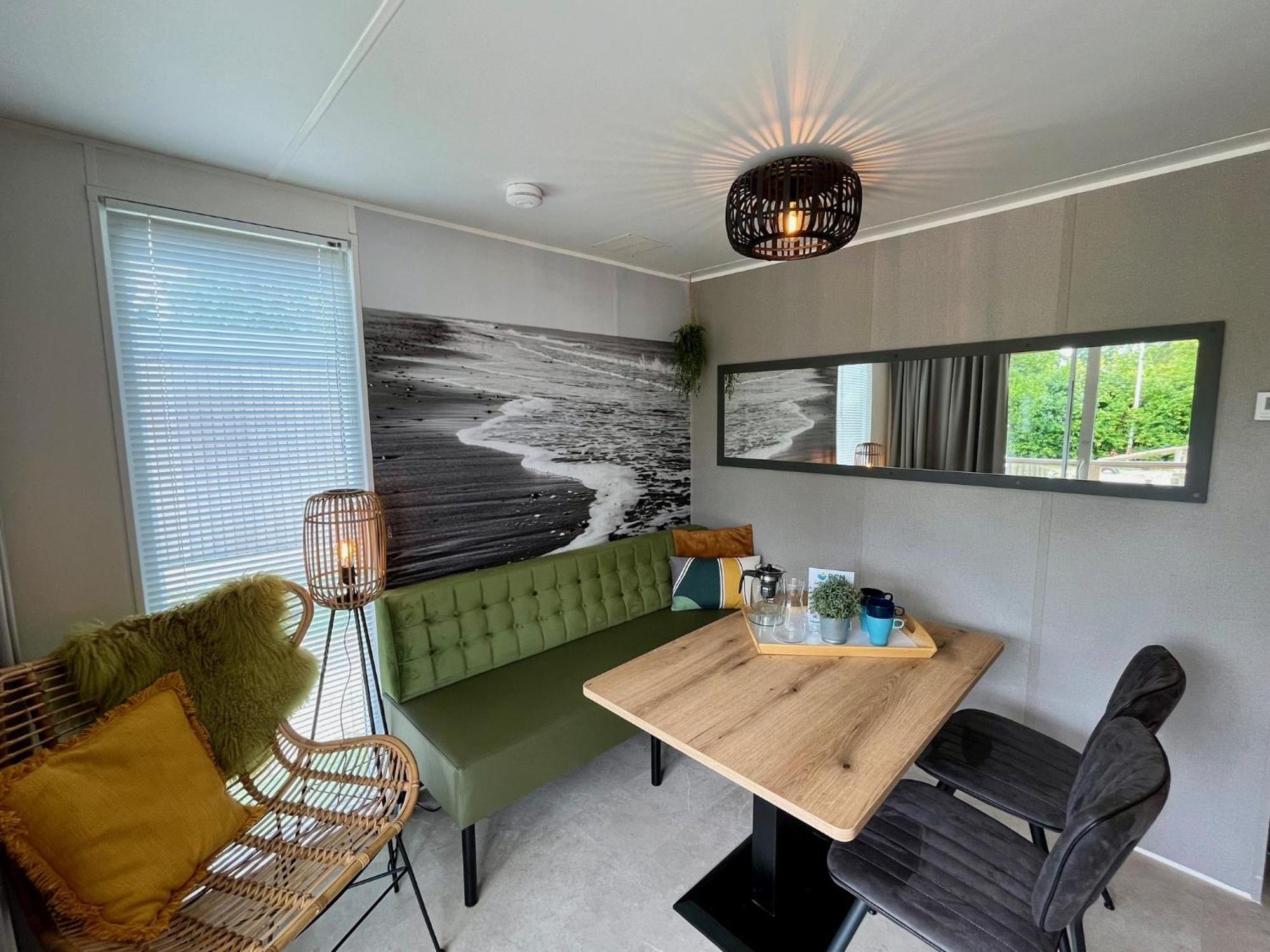 Rcn Vakantiepark Toppershoedje Ouddorp Chambre photo